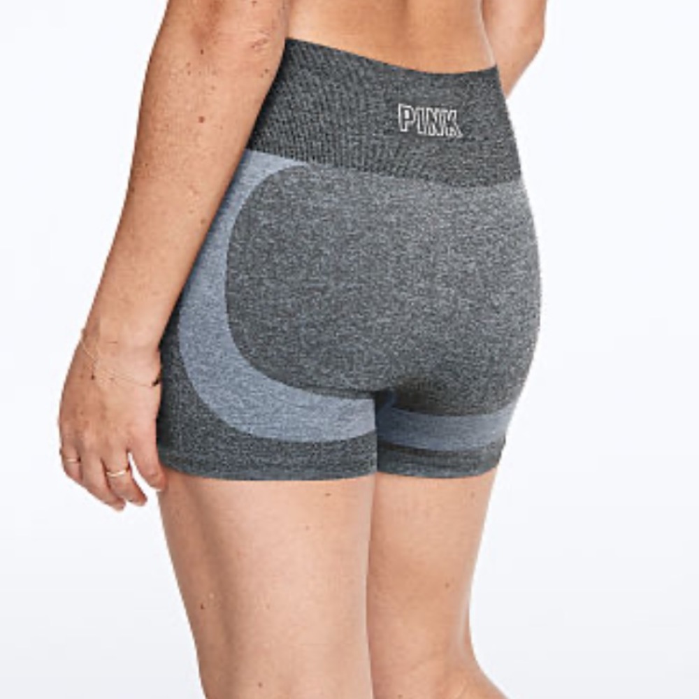 ‼️SOLD‼️VS (PINK) Seamless workout shortie